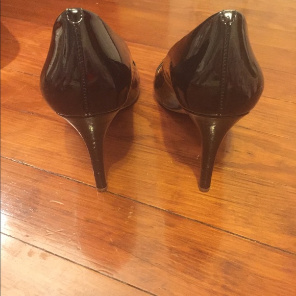 JCrew black patent pumps heels 7 - Picture 3 of 6